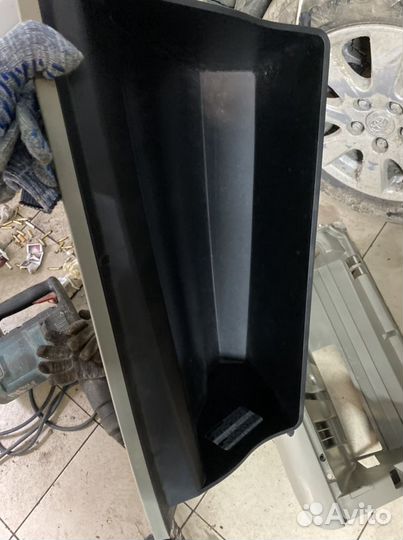 Бардачок на Toyota Camry