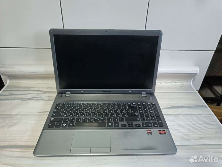 Ноутбук Samsung