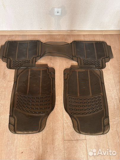 Коврики универсальные