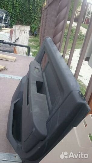 Дверная обшивка Dodge ram 2010+