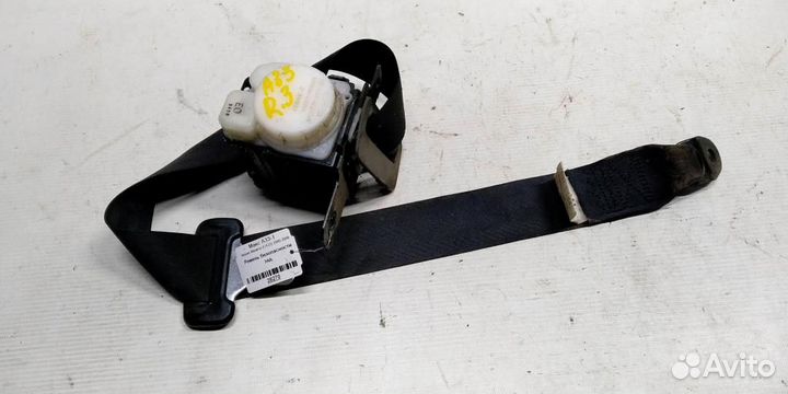 Ремень безопасности задний Nissan Maxima CA33