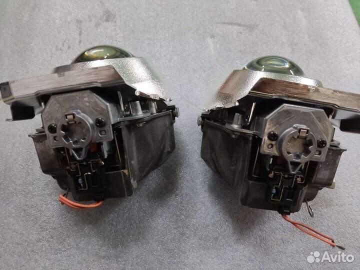 Lexus is250 линзы