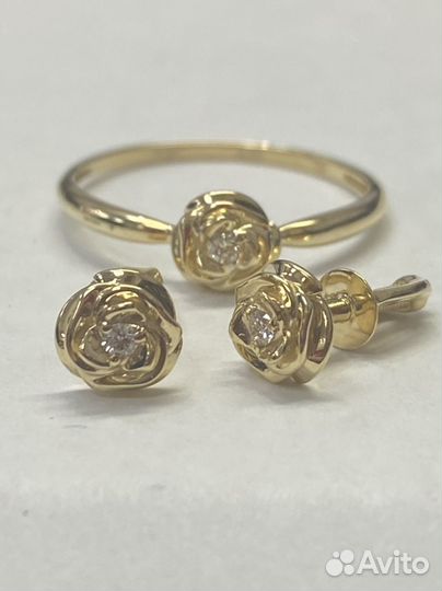 Золотые серьги и кольцо с бриллиантами