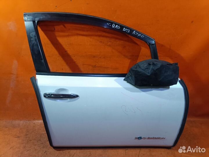 Дверь Nissan Leaf AZE0 (Переднее Правое)
