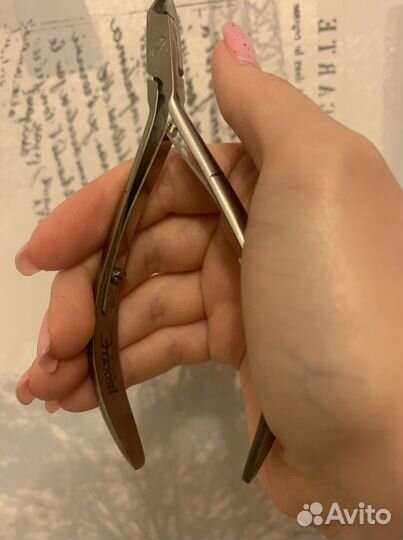 Щипчики для маникюра