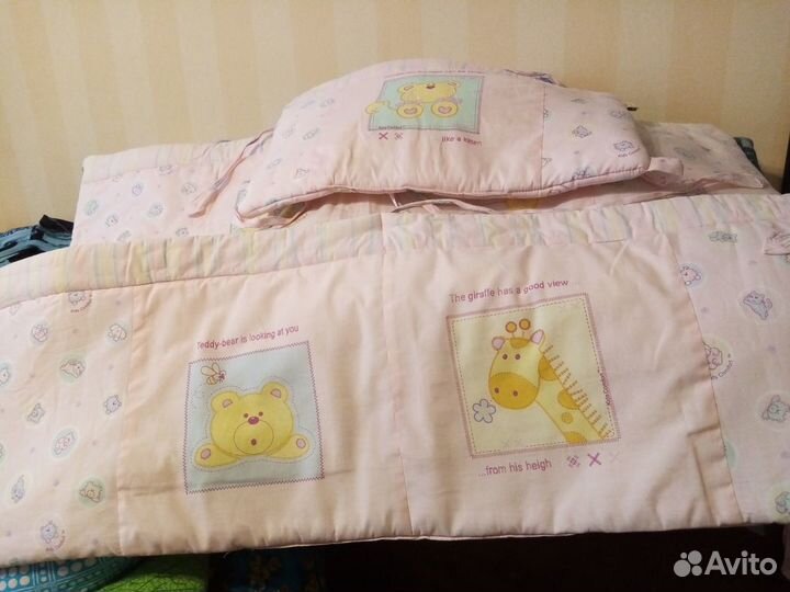 Продам бортики в детскую кроватку