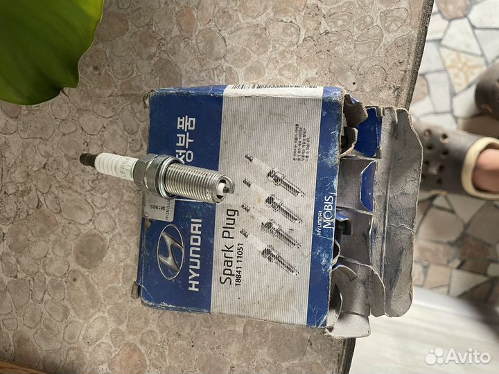 Свечи зажигания hyundai оригинал 1884111051