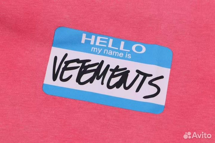 Футболка vetements