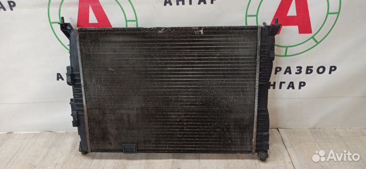 Радиатор охлаждения двигателя Nissan Qashqai J10