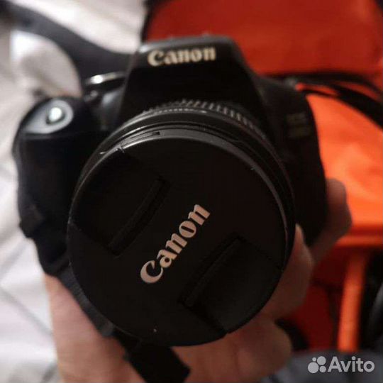 Фотоаппарат Canon EOS 600D