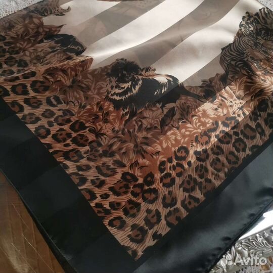 Платок шаль большой Тигр
