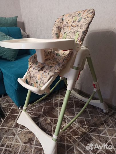 Стульчик для кормления happy baby Kevin V2