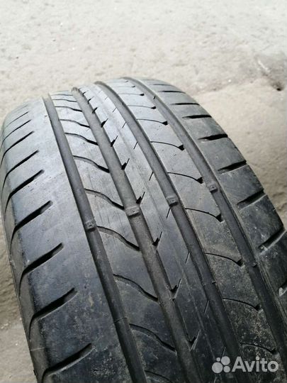Goodyear EfficientGrip 215/55 R16
