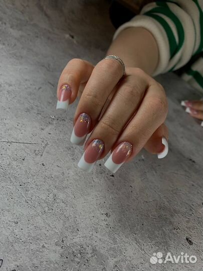 Маникюр/педикюр/татуаж/моделирование