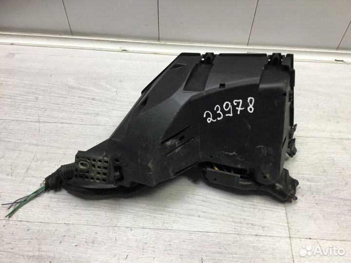 Блок реле и предохранителей Ford Mondeo 2 2009