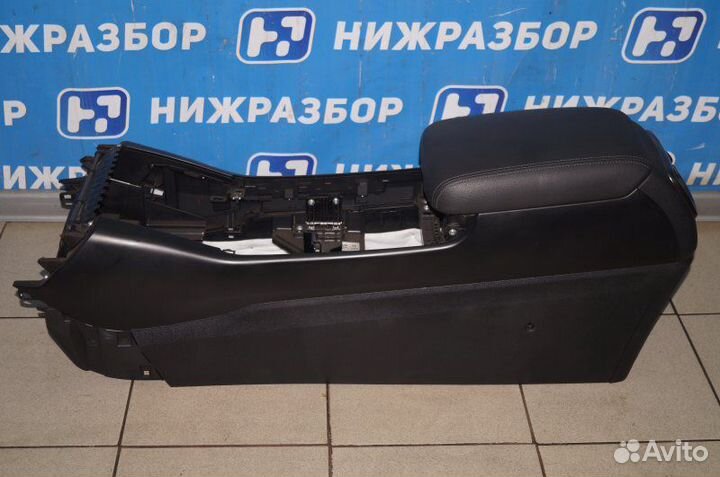 Подлокотник Kia Sorento Prime UM 2.2 TDI (D4HB)