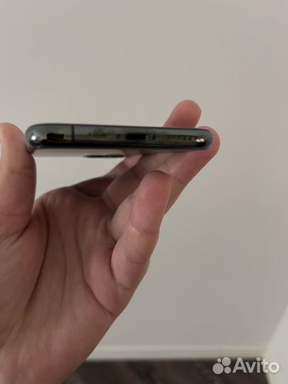 Телефон iPhone 11 про 256