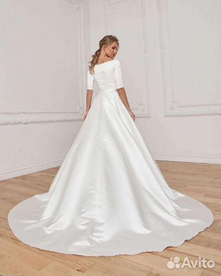 Свадебное платье 42 44 новое