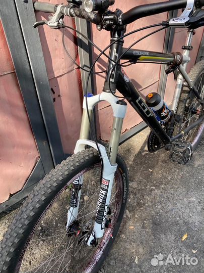 Продам велосипед GT