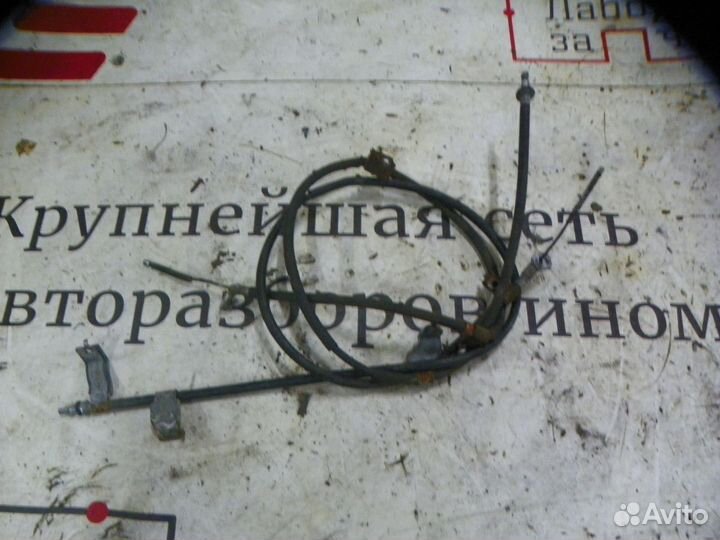 Трос ручника Nissan Qashqai+2