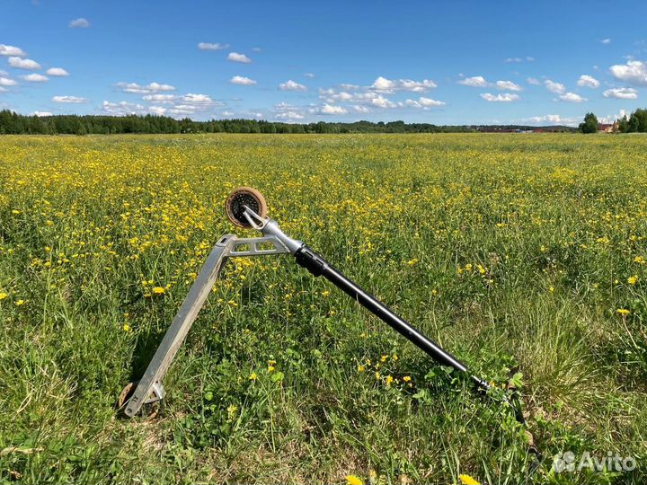 Трюковой самокат