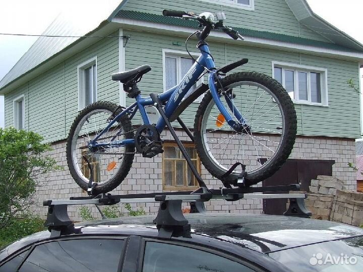 Велокрепление на крышу автомобиля Атлант