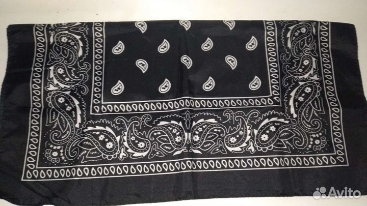 Чёрная бандана