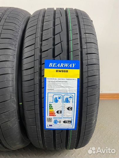 Bearway BW668 215/55 R17 94V