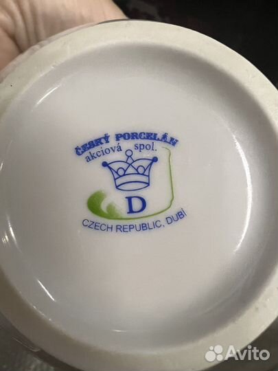 Чашки с гусями