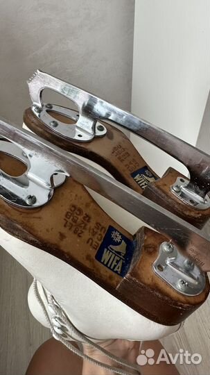 Фигурные коньки wifa