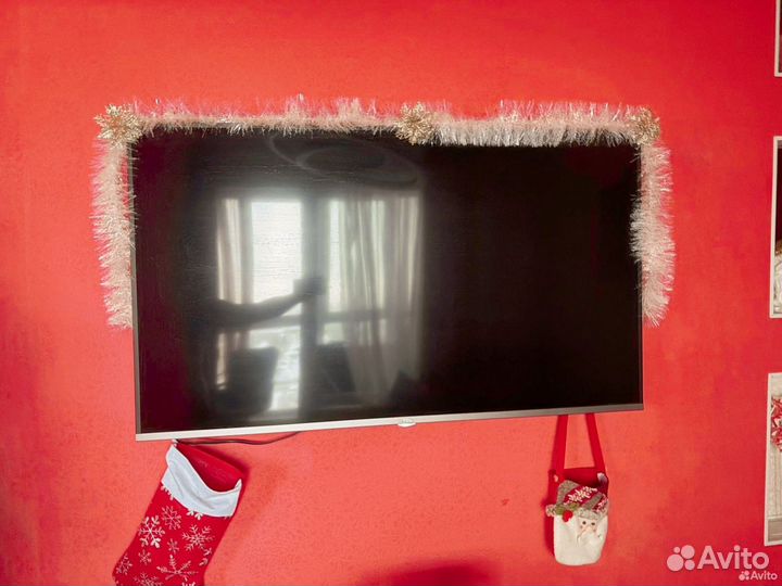 Телевизор SMART tv tcl