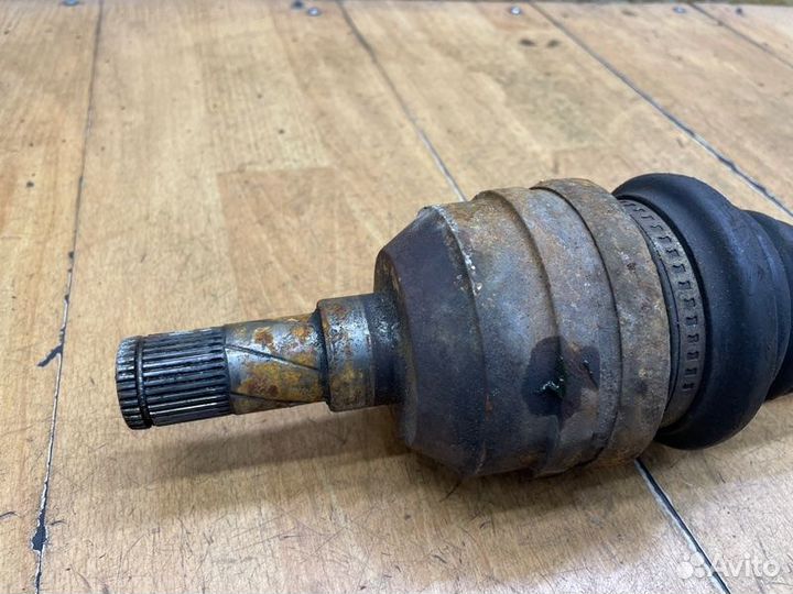 Привод передний левый Opel Vectra B X25XE 2000