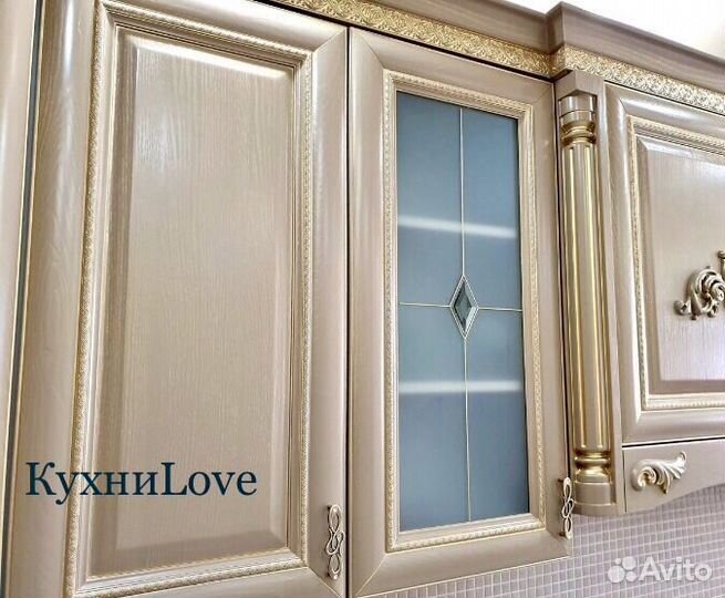 Кухня из массива натурального дерева