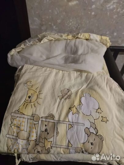 Бортики и балдахин в кроватку