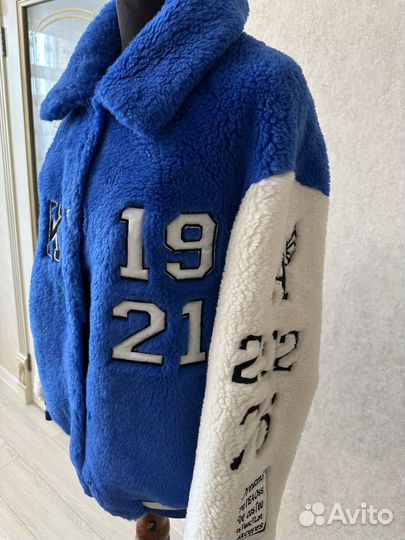 Бомбер из шерсти