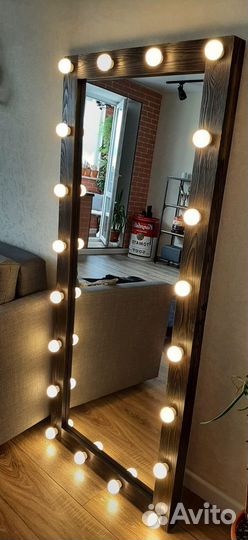 Гримерное зеркало