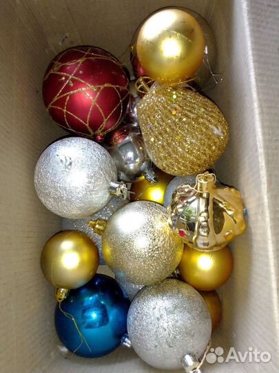 Елочные игрушки