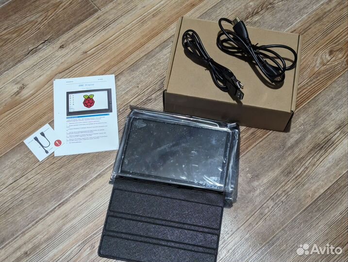 Сенсорный, портативный 7 дюймовый монитор