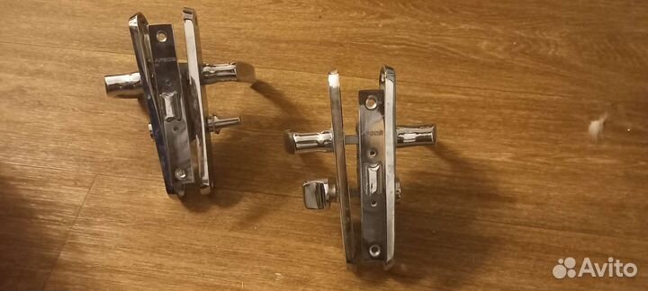 Ручеи для комнатных дверей