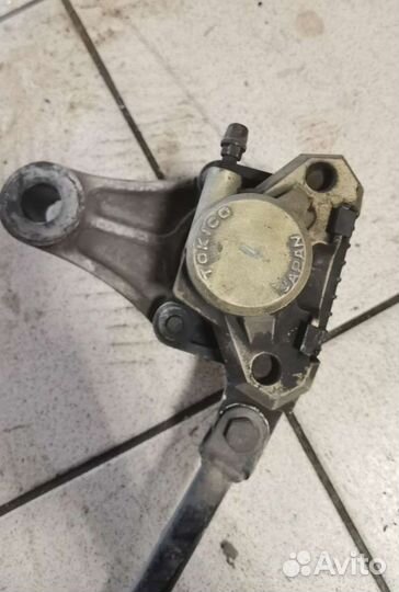 Задний суппорт suzuki gsx 400 inazuma