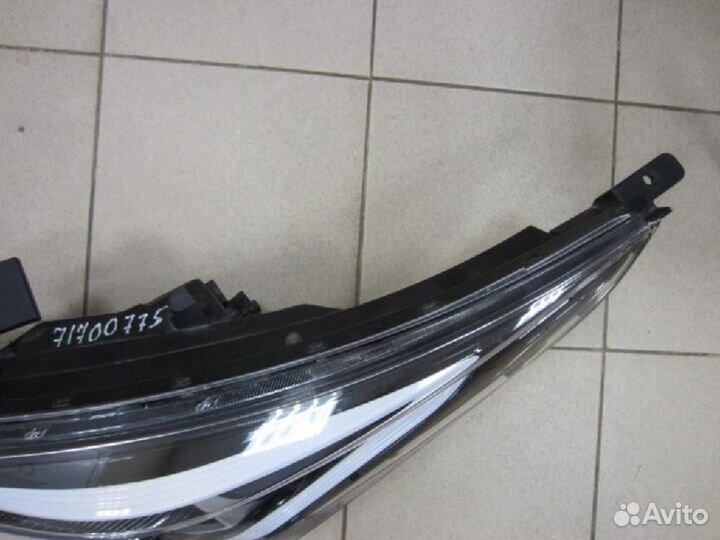 Фара левая Kia Rio