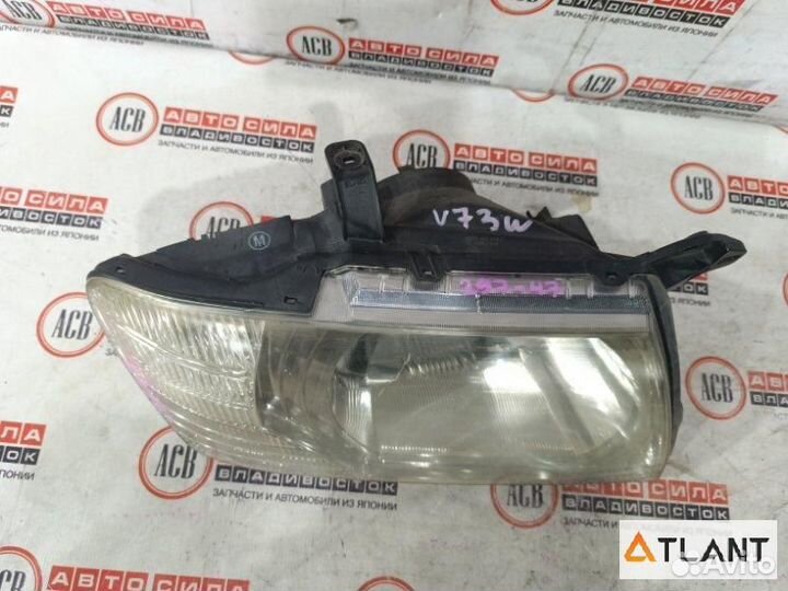Фара правая mitsubishi pajero