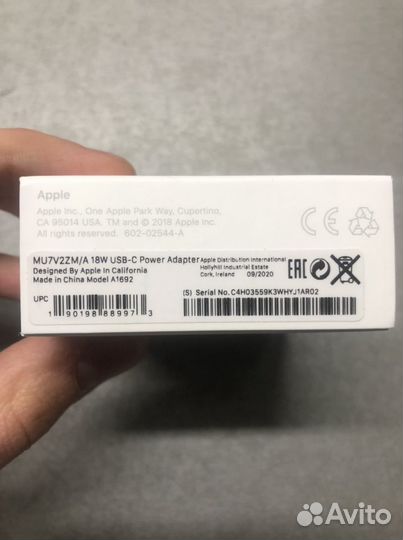 Apple power adapter 18W USB-C iPhone 12