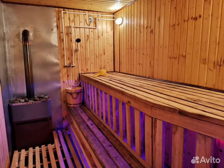 Сауна с бассейном