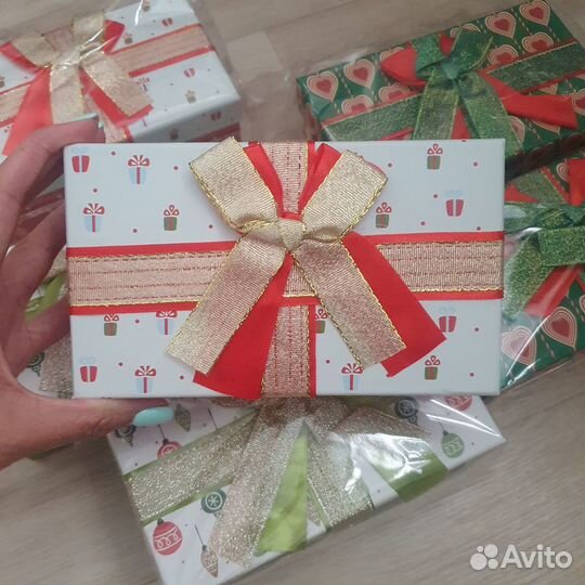 Коробка подарочная