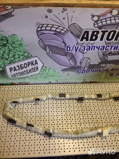 Подушка безопасности (шторка правая ) Mazda 3 BK 1