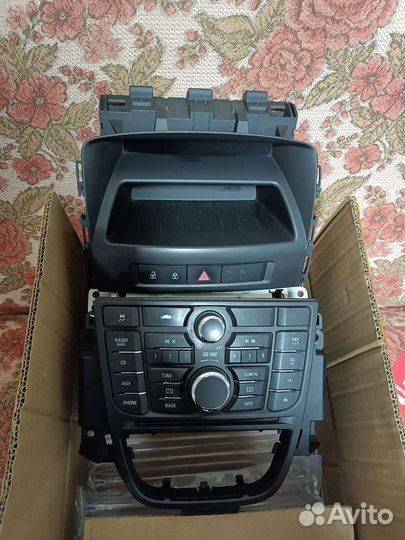 Штатное головное устройство opel astra j