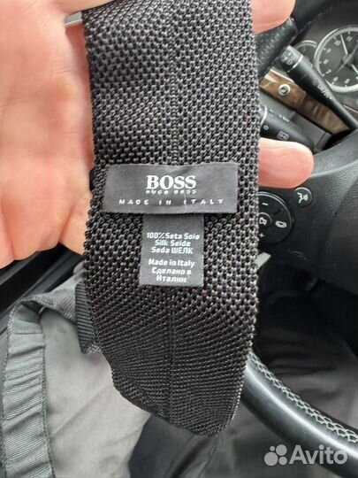 Галстук boss