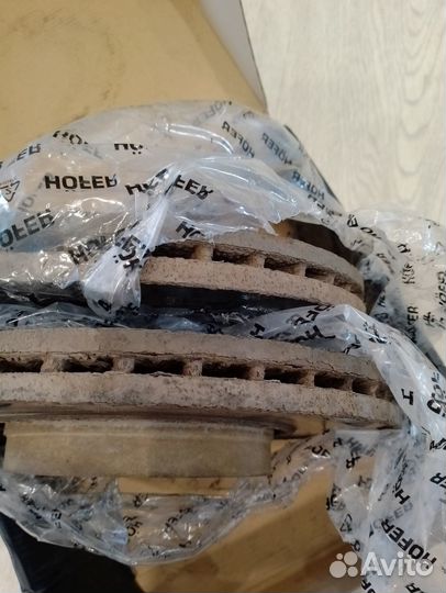 Тормозные диски и накладки на vesta