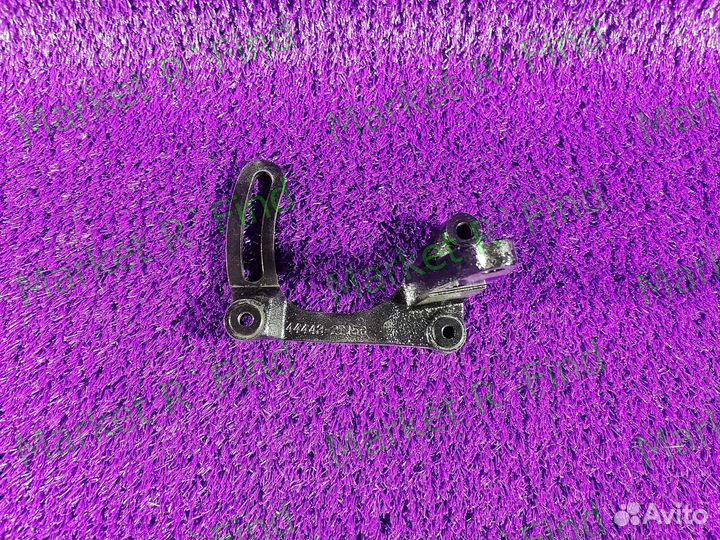 Кронштейн натяжения гур Toyota Altezza Crown Mark